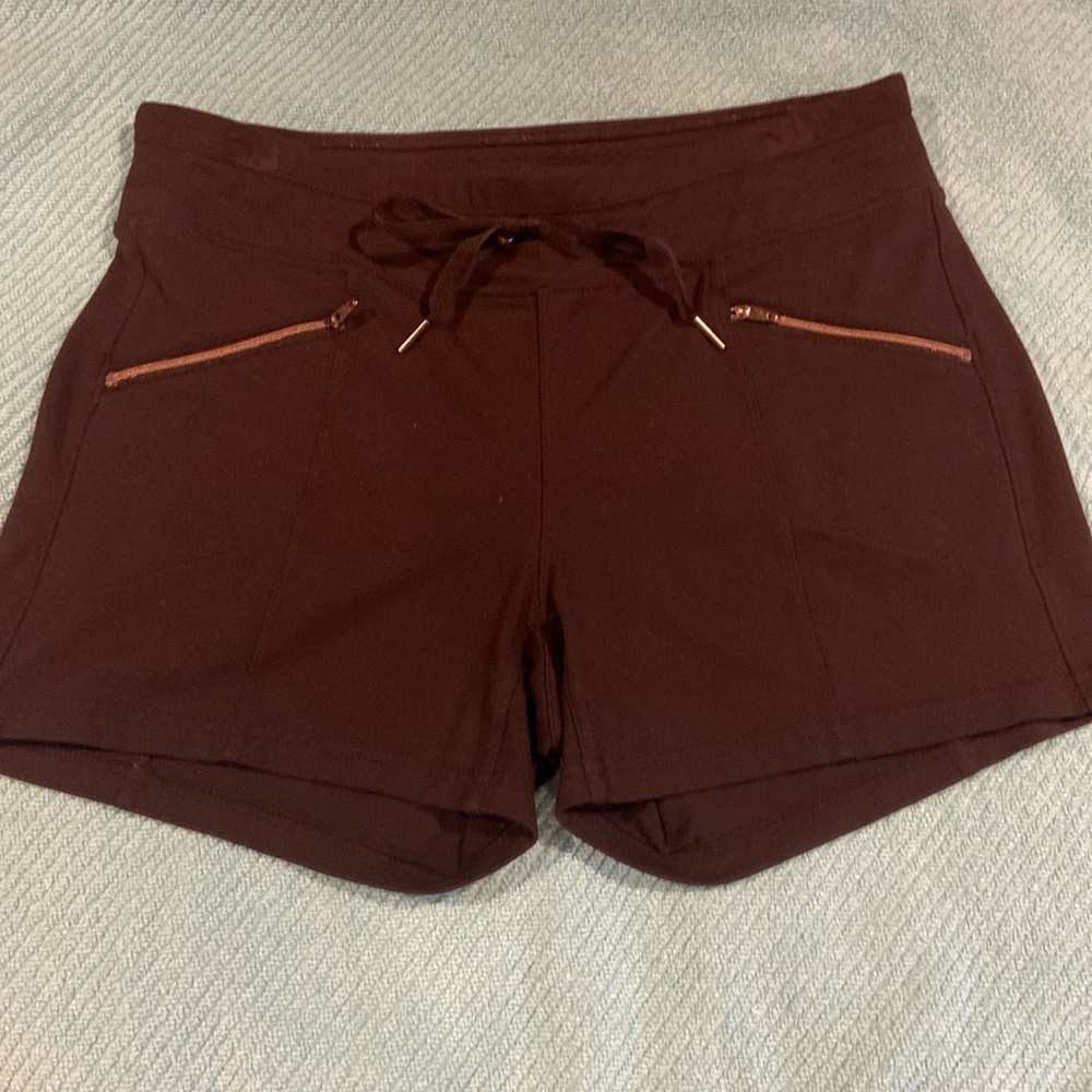 Athleta Metro Slouch Shorts